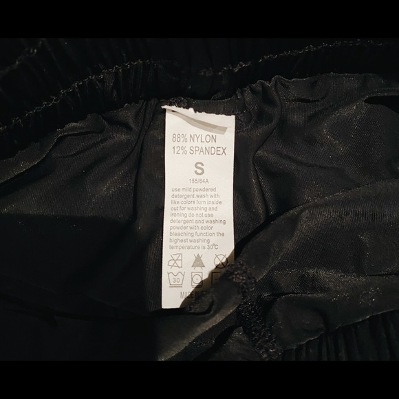 Tiktok Shorts - Picture 4 of 6